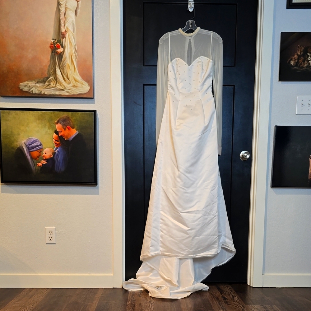 1990s Vintage Chic Wedding Dress, sz 4
